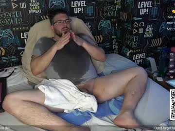 webcam man trojanbrit live cam image #7717859