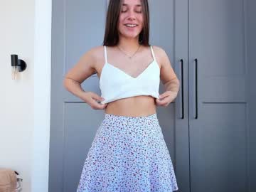 webcam girl eleonora_linn live cam image #2899834