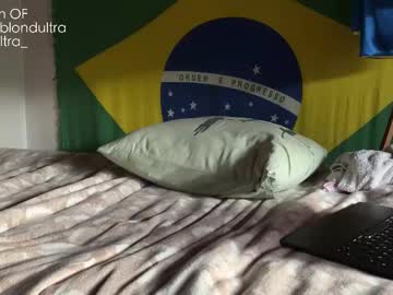 webcam man blondultra live cam image #12740812