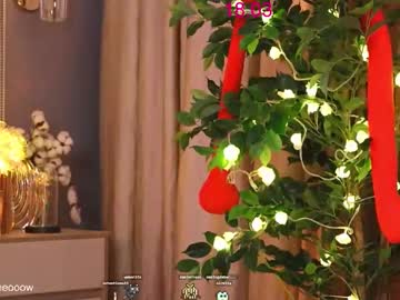 webcam girl lissa_meooow live cam image #12140319