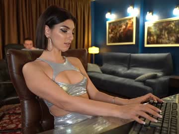 webcam girl two_trunkx live cam image #154945
