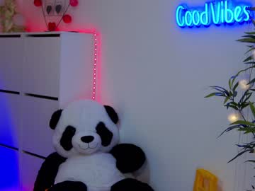 webcam girl angel_danm_milf live cam image #639635