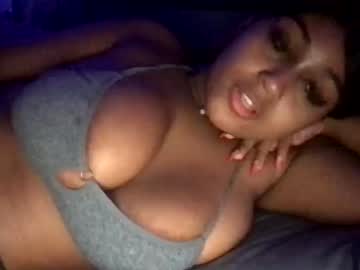 webcam girl blackgurlkitty live cam image #2714992