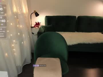 webcam girl intrigueeme live cam image #11851872