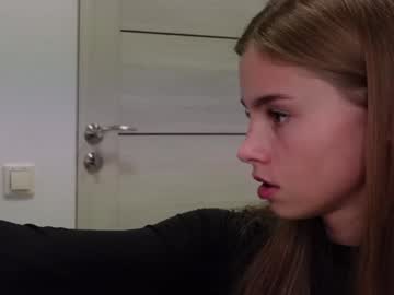 webcam girl abby_laker live cam image #11556047