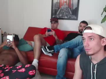 webcam man fratguysonline live cam image #4544509