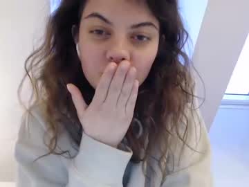 webcam girl ocean_eyess_ live cam image #2040269
