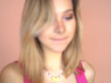 webcam girl telladreamer_ live cam image #10237793