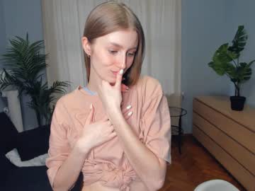 webcam girl evamatthews live cam image #5060385