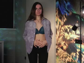 webcam girl lorettadunnell live cam image #11265425