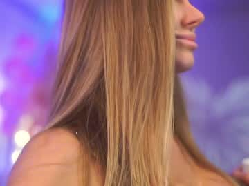 webcam girl eva_fashionista live cam image #7703030