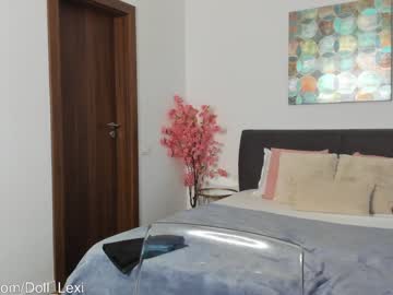 webcam girl doll_lexi live cam image #4402570