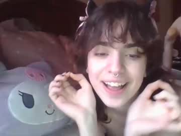 webcam girl kitsunebby live cam image #5546787