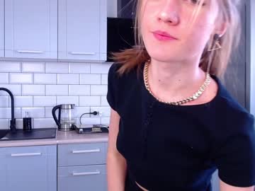 webcam girl ella__sweety live cam image #1855018