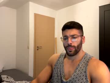 webcam man rogan1604 live cam image #1187433