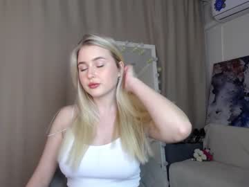 webcam girl cute18cute live cam image #2116353