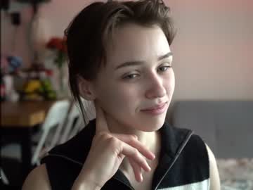 webcam girl diruriru live cam image #8979599