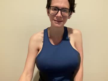 webcam girl naomi_reah live cam image #12583821