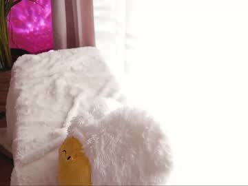 webcam girl clementine__ live cam image #3692647