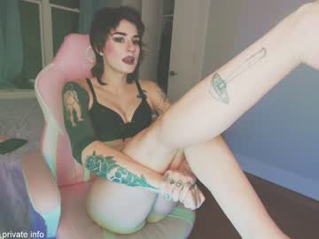 webcam girl aynmarie live cam image #6561229