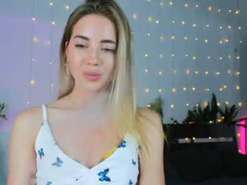 webcam girl emmi_rosee live cam image #5796038