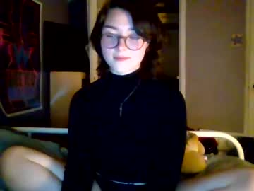webcam girl soursou live cam image #7185370