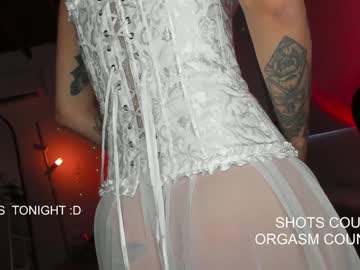 webcam girl lonelly_lolly98 live cam image #7240326