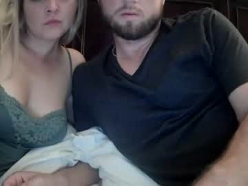 webcam couple jbear_1221 live cam image #895219