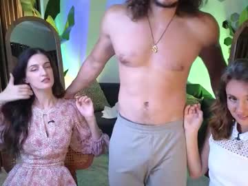 webcam couple goddess_marylin live cam image #12936323