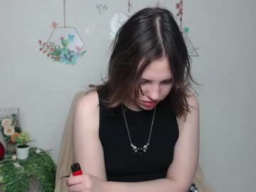 webcam girl lalitacry live cam image #4972498