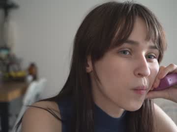 webcam girl diruriru live cam image #9316425