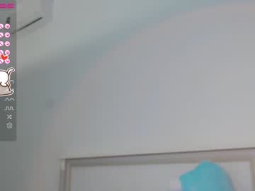 webcam girl small_blondee live cam image #4271758