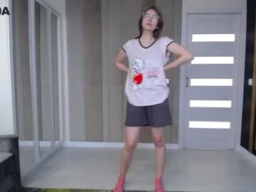webcam girl annie_lil live cam image #94612