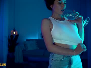 webcam girl provocatrixx live cam image #1957383