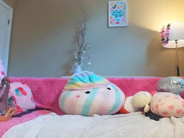 webcam girl khloeexoxo live cam image #11946397