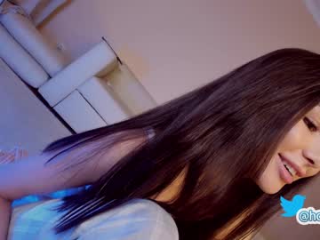 webcam girl hollyextra live cam image #4185348