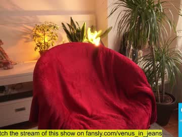 webcam girl venus_in_jeans live cam image #7993373