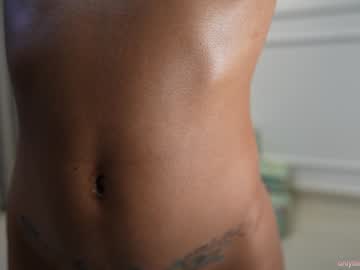 webcam girl amnie_ live cam image #9905586