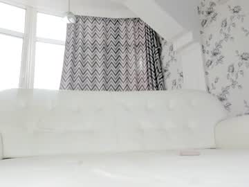 webcam girl infinite_reality live cam image #334940