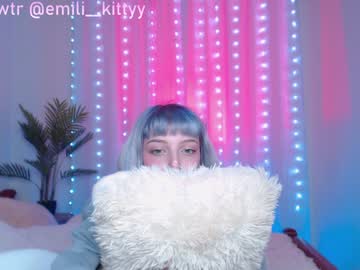 webcam girl lit1le_kitty_ live cam image #898429