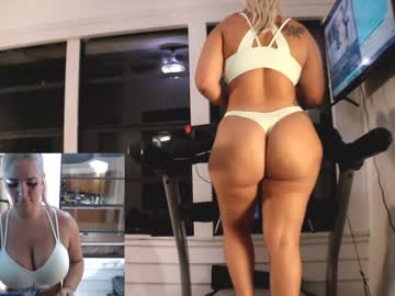 webcam girl milavalentinax live cam image #2360012