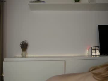 webcam girl funny_to_see_you_here live cam image #7811574
