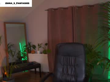 webcam girl juicyandthepussyblvd live cam image #3288809
