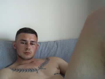 webcam man lucas_knight_ live cam image #4076913
