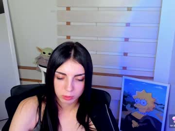 webcam girl emilie_shy live cam image #10299165