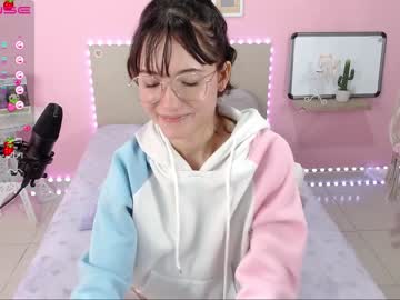 webcam girl little_effy18 live cam image #2665253
