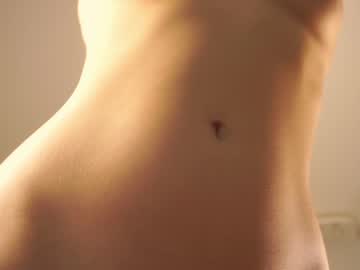 webcam girl helenmoors live cam image #5789212