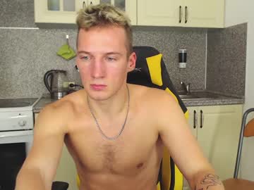 webcam man purple_gang live cam image #203908