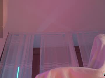webcam girl soficb live cam image #10141463