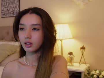 webcam girl sarasuo live cam image #10694629